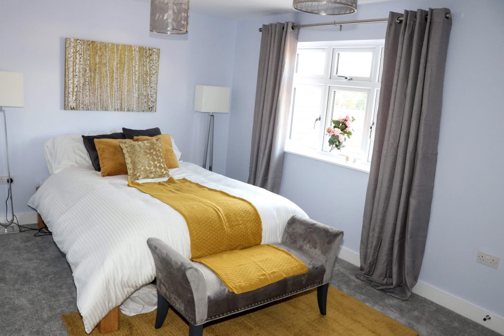 Home staging interior from the original HomeHoner website